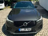 Gebraucht Volvo XC60 R-Design 235 PS (172 kW) 2021 Grau SUV