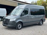 Gebraucht Mercedes Sprinter 170 PS (125 kW) 2023 Grau Van