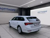 Gebraucht Skoda Octavia Style 150 PS (110 kW) 2023 Weiss Kombi