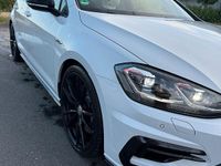 Gebraucht VW Golf VII R 310 PS (228 kW) 2018 Weiß Kleinwagen