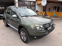 Gebraucht Dacia Duster Lauréate 109 PS (80 kW) 2015 Grau SUV