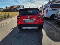Gebraucht Renault Captur 150 PS (110 kW) 2019 Rot SUV