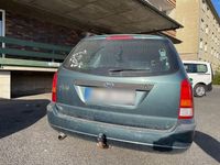 Gebraucht Ford Focus 116 PS (85 kW) 2003 Blau Kombi
