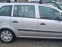 Gebraucht Opel Zafira 110 PS (80 kW) 2011 Selber Van / Kleinbus