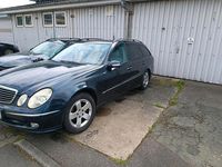 Gebraucht Mercedes E240 170 PS (125 kW) 2005 Blau Kombi
