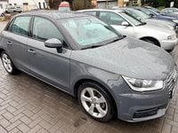 Gebraucht Audi A1 Sportback Basis 95 PS (69 kW) 2016 Grau Kleinwagen