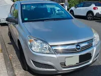 Gebraucht Opel Astra Edition 90 PS (66 kW) 2009 Grau Limousine