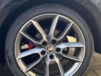 Gebraucht Skoda Octavia vRS 184 PS (135 kW) 2015 Schwarzmagic perleffekt Kombi
