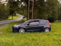 Gebraucht Ford Fiesta 60 PS (44 kW) 2016 Blau Kleinwagen