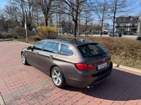 Gebraucht BMW 530 Performance 258 PS (189 kW) 2012 Braun Kombi