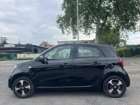 Gebraucht Smart ForFour 90 PS (66 kW) 2018 Schwarz Kleinwagen