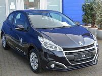 Gebraucht Peugeot 208 Active 68 PS (50 kW) 2016 Blau metallic Kleinwagen