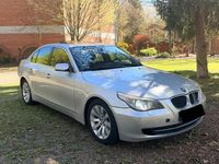 Gebraucht BMW 520 177 PS (130 kW) 2004 Silber Limousine