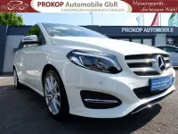 Gebraucht Mercedes B180 Urban 122 PS (89 kW) 2017 Weiß Kleinwagen
