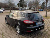 Gebraucht Ford Mondeo Titanium 140 PS (102 kW) 2013 Schwarz Kombi