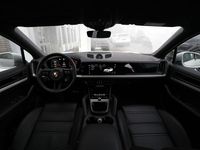 Gebraucht Porsche Cayenne 470 PS (345 kW) 2024 Kreide SUV