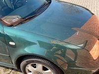 Gebraucht VW Bora Highline 101 PS (74 kW) 1999 Grün Limousine