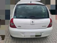 Gebraucht Renault Clio II 58 PS (42 kW) 2009 Weiß Kleinwagen
