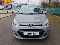 Gebraucht Hyundai i10 Edition 67 PS (49 kW) 2015 Grau Kleinwagen
