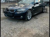 Gebraucht BMW 330 272 PS (200 kW) 2009 Blau Kombi