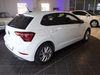 Gebraucht VW Polo Style 95 PS (69 kW) 2023 Purewhite Kleinwagen