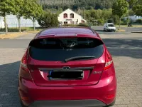 Gebraucht Ford Fiesta 97 PS (71 kW) 2009 Rot Kleinwagen