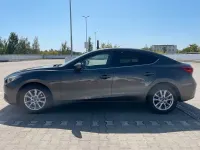 Gebraucht Mazda 3 Center-Line 120 PS (88 kW) 2014 Braun Limousine