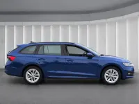 Gebraucht Skoda Octavia 204 PS (150 kW) 2022 Blau Kombi
