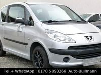 Gebraucht Peugeot 1007 Filou 73 PS (53 kW) 2007 Silber Van / Kleinbus
