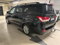 Gebraucht SsangYong Rodius 155 PS (114 kW) 2014 Schwarz Van / Kleinbus