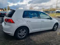 Gebraucht VW Golf VII Allstar 86 PS (63 kW) 2016 Weiß Kleinwagen
