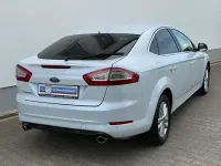 Gebraucht Ford Mondeo Titanium 203 PS (149 kW) 2013 Electricweiß metallic Limousine