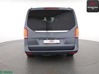 Gebraucht Mercedes V250 190 PS (139 kW) 2017 Flintgrau Van / Kleinbus