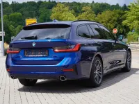 Gebraucht BMW 330 Performance 265 PS (194 kW) 2019 Blau Kombi