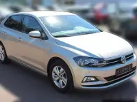 Gebraucht VW Polo Comfortline 95 PS (69 kW) 2018 Silber metallic Kleinwagen