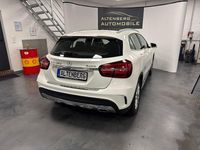 Gebraucht Mercedes GLA200 136 PS (100 kW) 2017 Weiß SUV