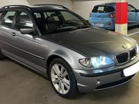 Gebraucht BMW 318 Lifestyle 143 PS (105 kW) 2003 Grau Kombi