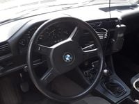 Gebraucht BMW 316 102 PS (75 kW) 1988 Weiß Limousine
