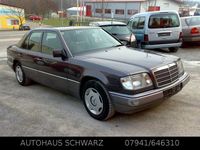 Second-hand Mercedes E250 113 CP (83 kW) 1994 Mov Berlinǎ