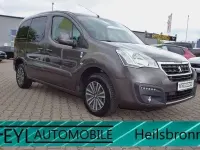 Gebraucht Peugeot Partner 98 PS (72 kW) 2017 Grau Van / Kleinbus