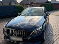 Gebraucht Mercedes C400 333 PS (244 kW) 2015 Blau Kombi