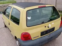 Używany Renault Twingo 58 KM (42 kW) 2001 Żółty Hatchback