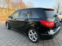Gebraucht Mercedes B200 Sport 156 PS (114 kW) 2014 Schwarz Kleinwagen