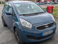 Gebraucht Kia Venga 90 PS (66 kW) 2012 Blau Kleinwagen