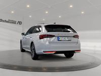 Gebraucht Skoda Octavia Selection 150 PS (110 kW) 2025 Weiß Kombi