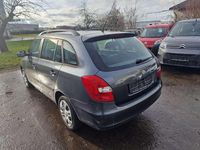 Gebraucht Skoda Fabia Classic 69 PS (50 kW) 2011 Anthracitegrau metallic Kombi