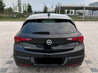 gebraucht Opel Astra 1.2 Design&Tech