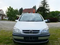 Second-hand Opel Zafira Njoy 125 CP (91 kW) 2003 Argintiu Monovolum