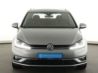 Gebraucht VW Golf VII Highline 150 PS (110 kW) 2020 Tungsten silver metallic Kombi
