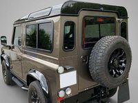 Gebraucht Land Rover Defender 122 PS (89 kW) 2011 Braun Kombi